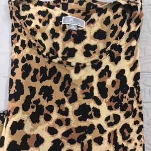 Leopard print top